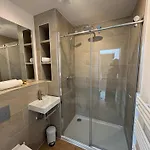 Alma Vale Flat 2b * ブリストル