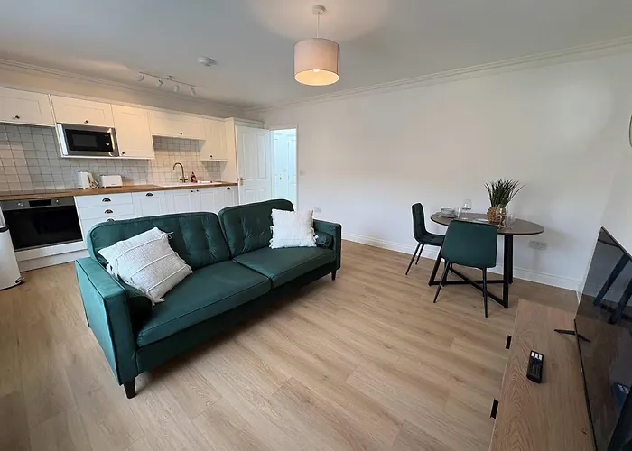Alma Vale Flat 2b Bristol